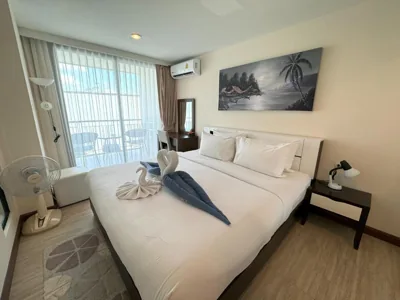 Apartment mit einem Schlafzimmer und Balkon — Apartments at The Bliss Condo by Lofty